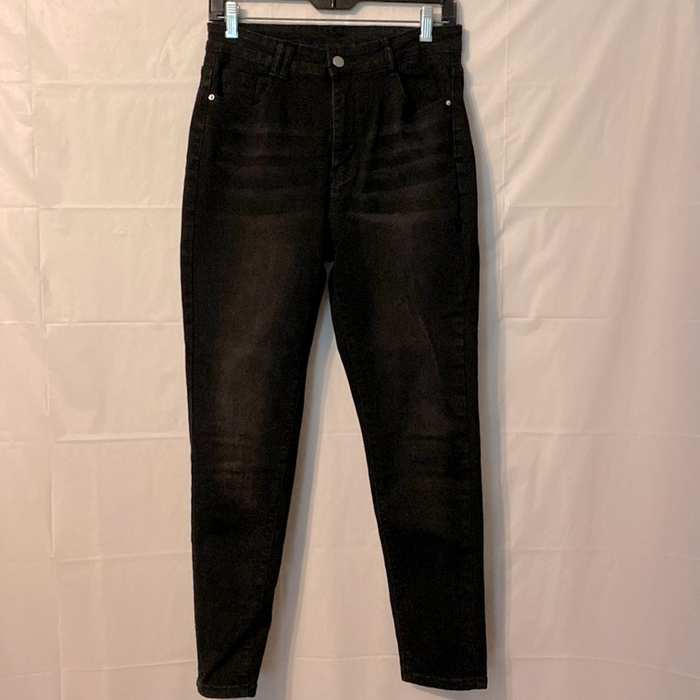 Temu black jeans 28 waist 27” inseam. Women’s